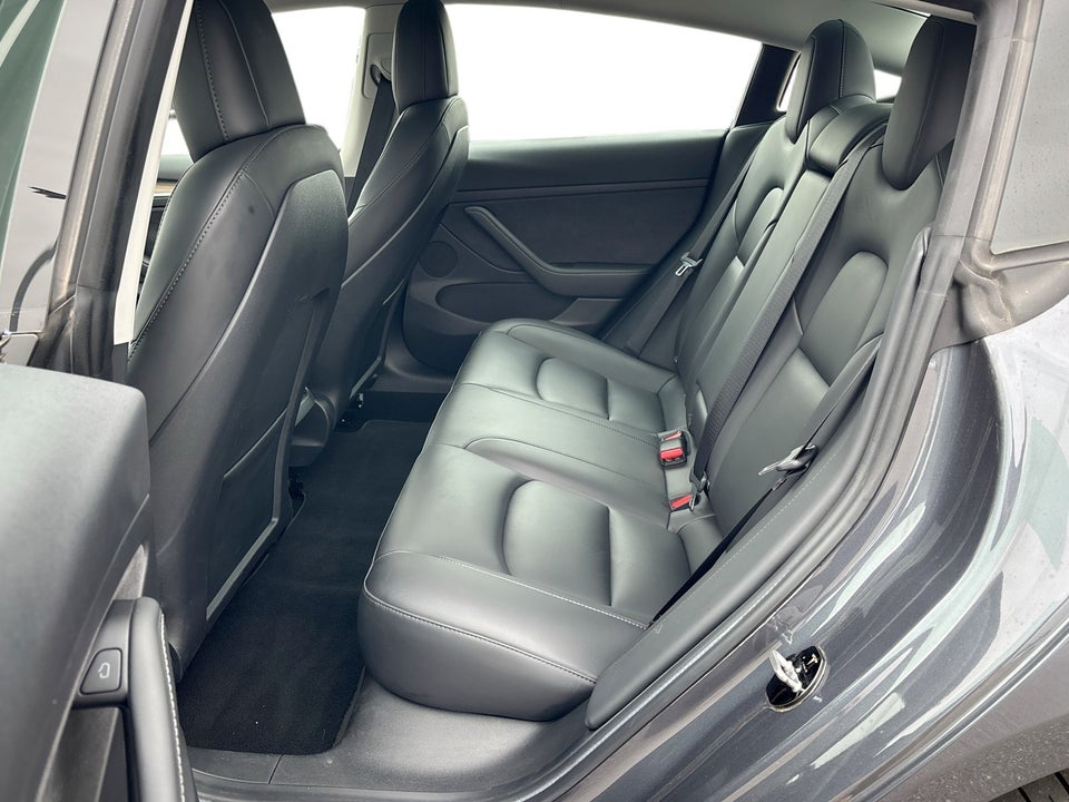 Tesla Model 3 Performance AWD 4d