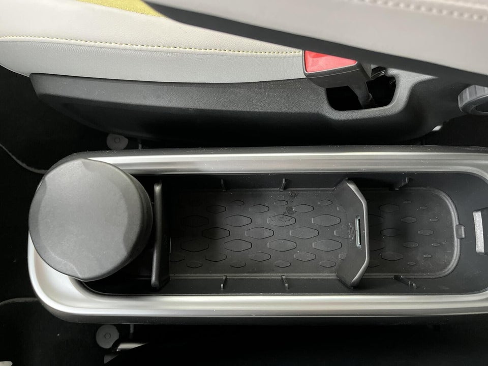 VW ID.Buzz 77 Pro SWB 5d