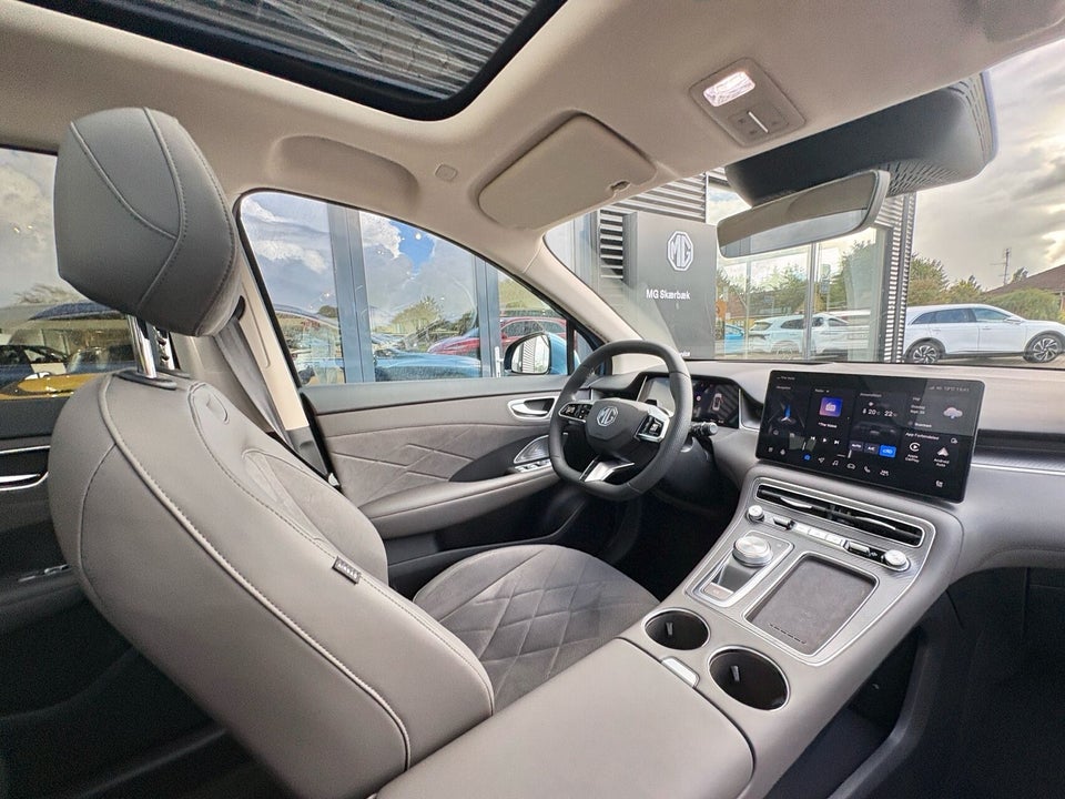 MG MGS6 77 Luxury Long Range 5d