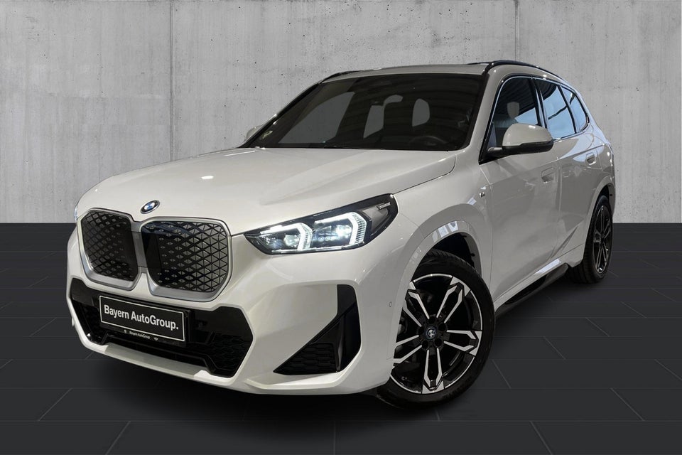 BMW iX1 eDrive20 M-Sport 5d