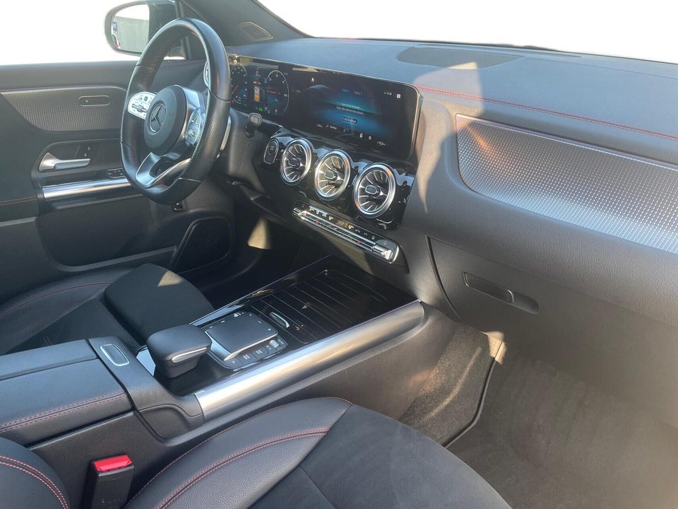 Mercedes EQA250 AMG Line 5d