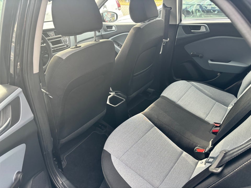 Hyundai i20 1,25 Move 5d