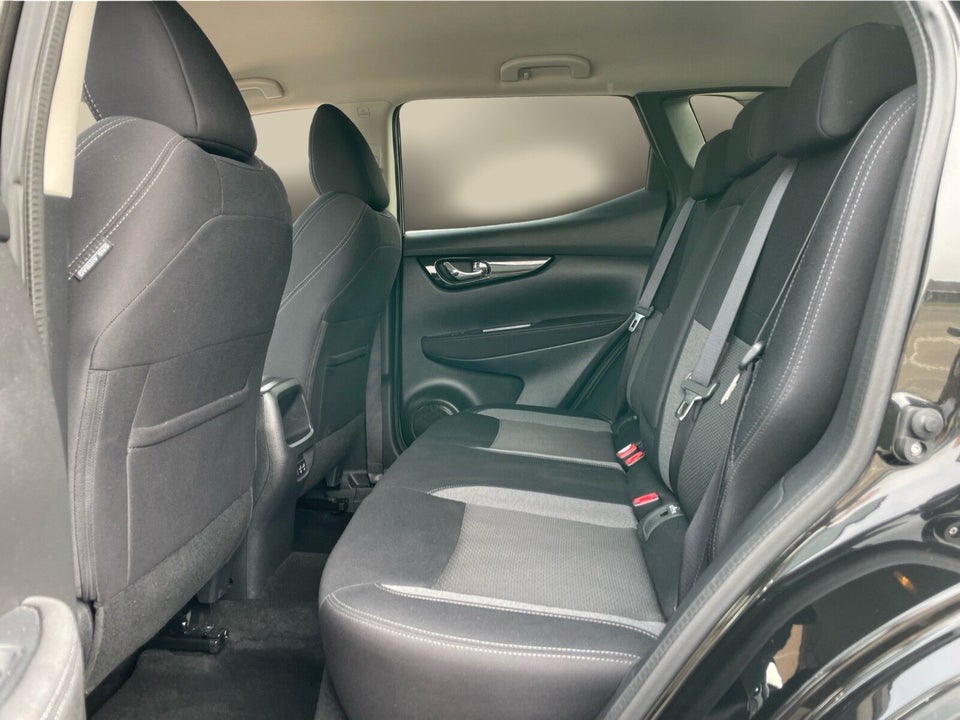 Nissan Qashqai 1,3 Dig-T 160 N-Connecta DCT 5d