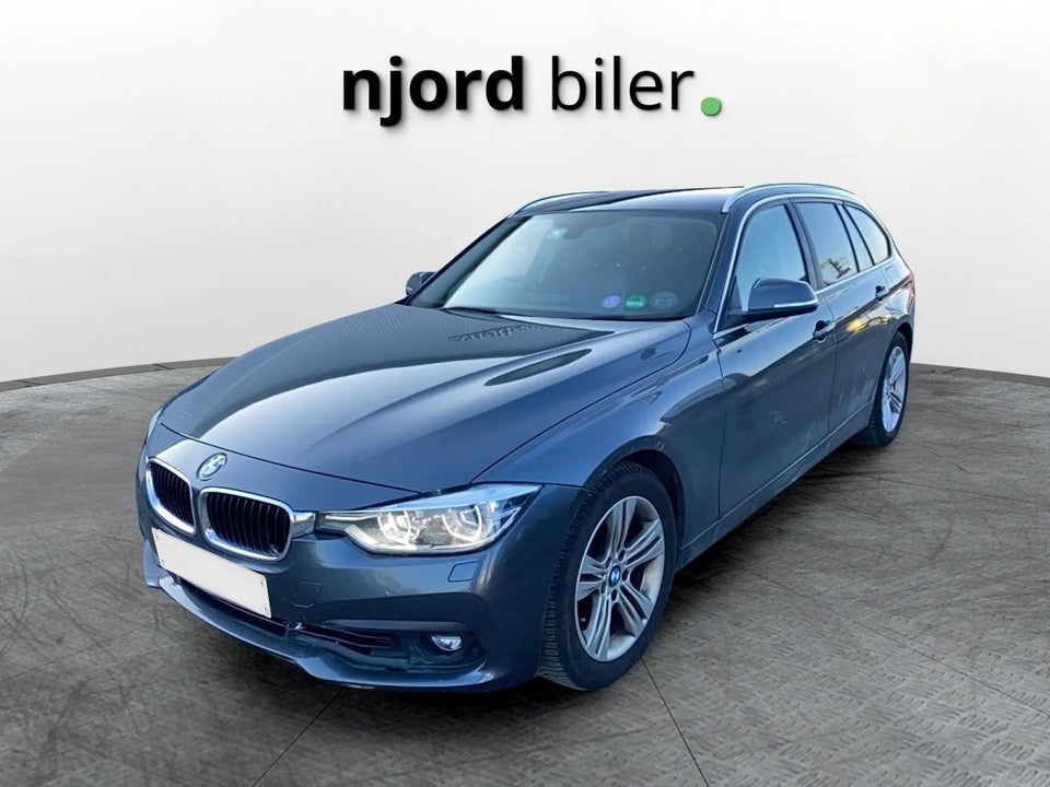 BMW 320i 2,0 Touring aut. 5d
