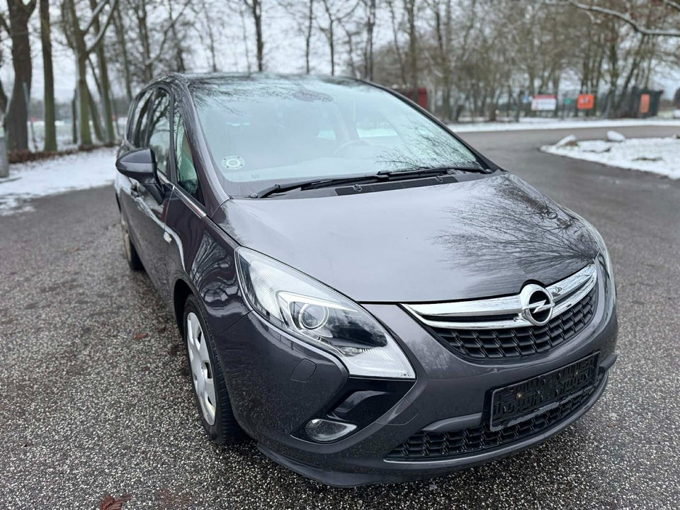 Opel Zafira Tourer 1,4 T 140 Cosmo eco 7prs 5d