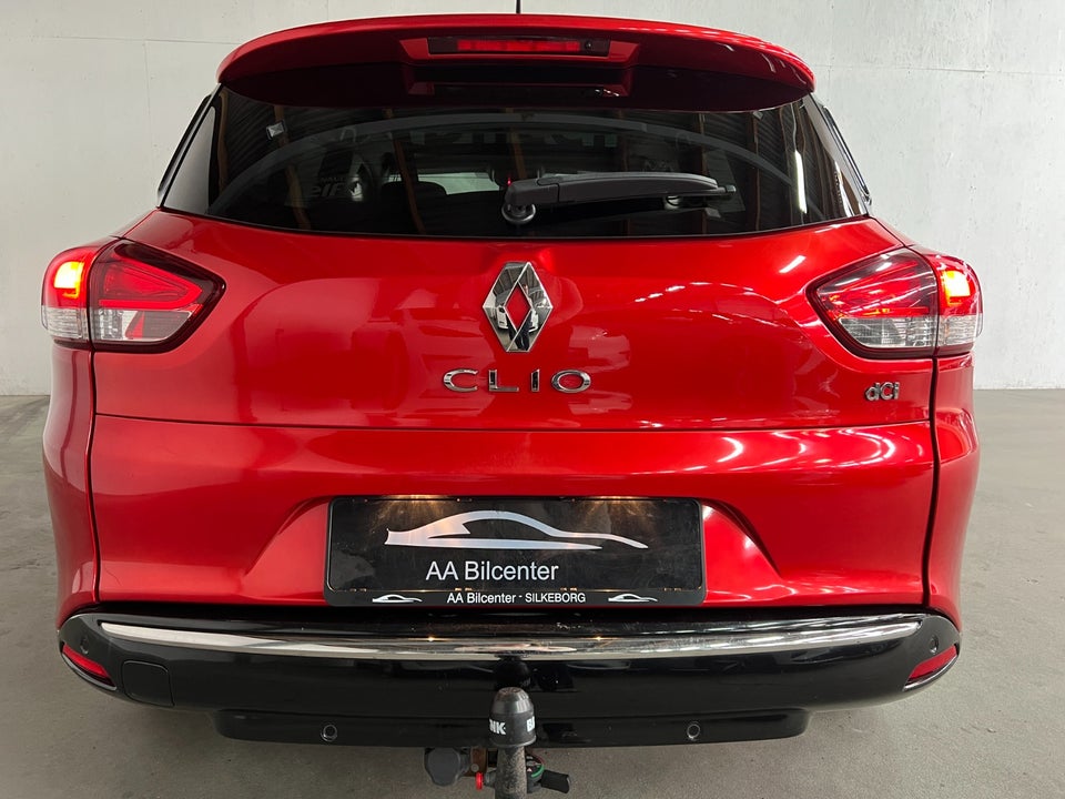 Renault Clio IV 1,5 dCi 90 Limited Sport Tourer 5d