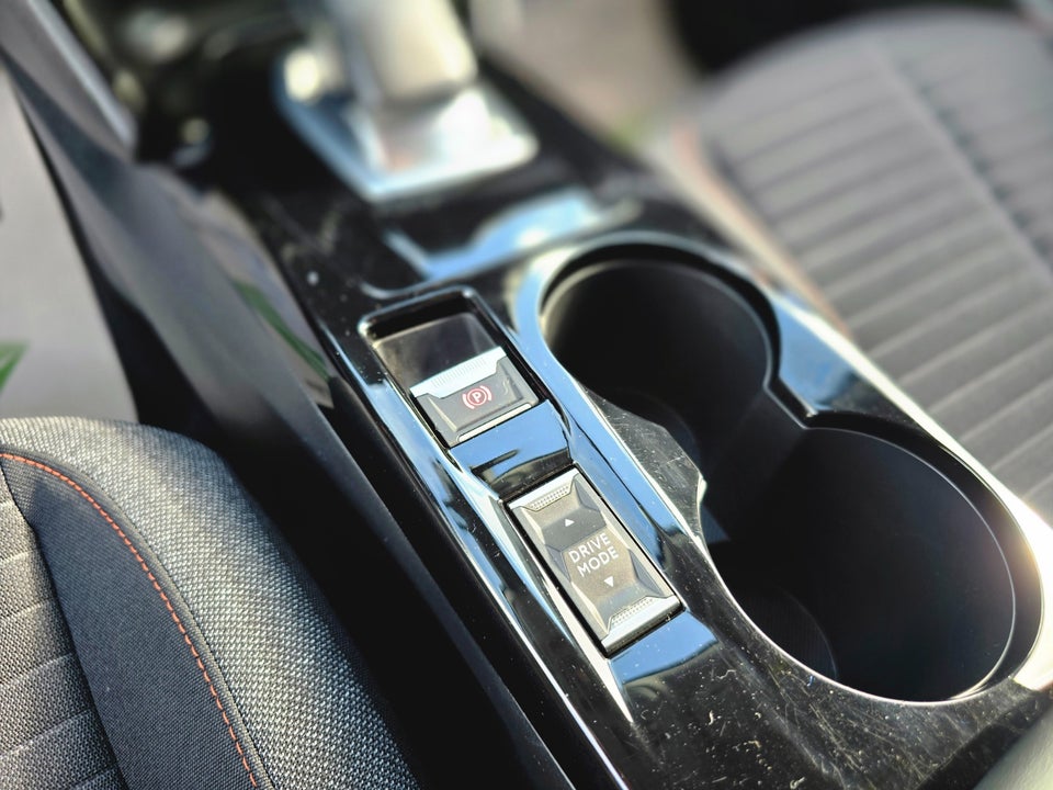 Peugeot e-2008 50 Active 5d