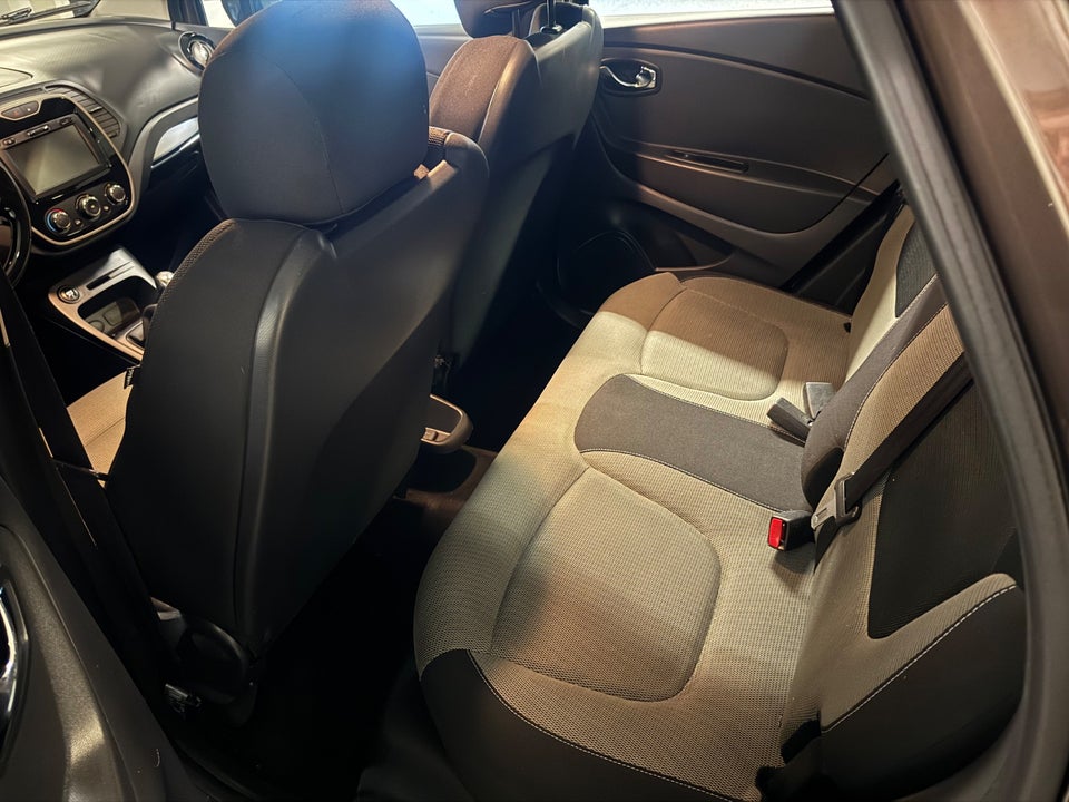 Renault Captur 0,9 TCe 90 Authentique 5d