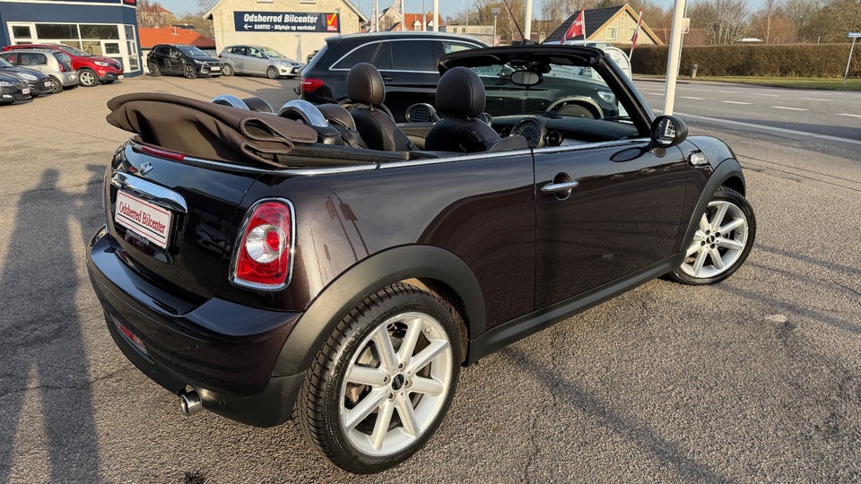 MINI One 1,6 Cabriolet 2d