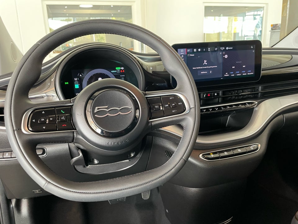 Fiat 500e 42 Icon 3d