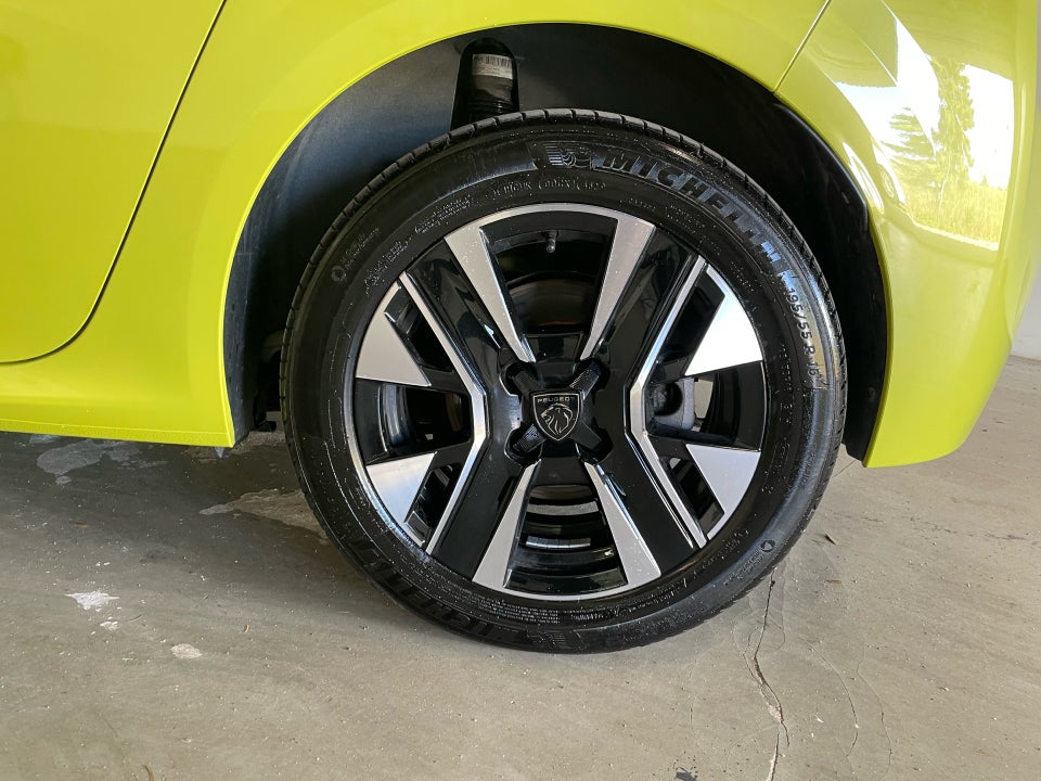 Peugeot e-208 50 Allure 5d