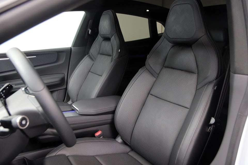 Polestar 4 Long Range AWD 5d