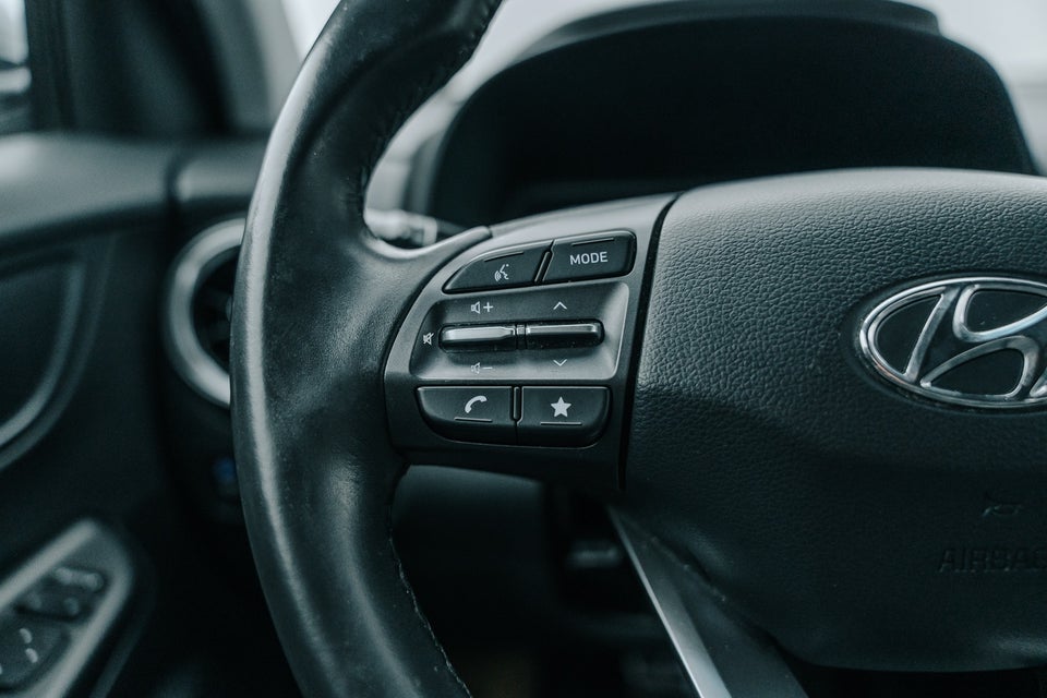 Hyundai Kona 64 EV Advanced 5d