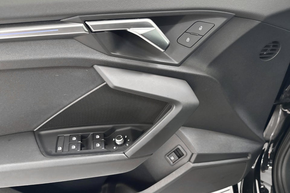 Audi A3 40 TFSi e Advanced Sportback S-tr. 5d