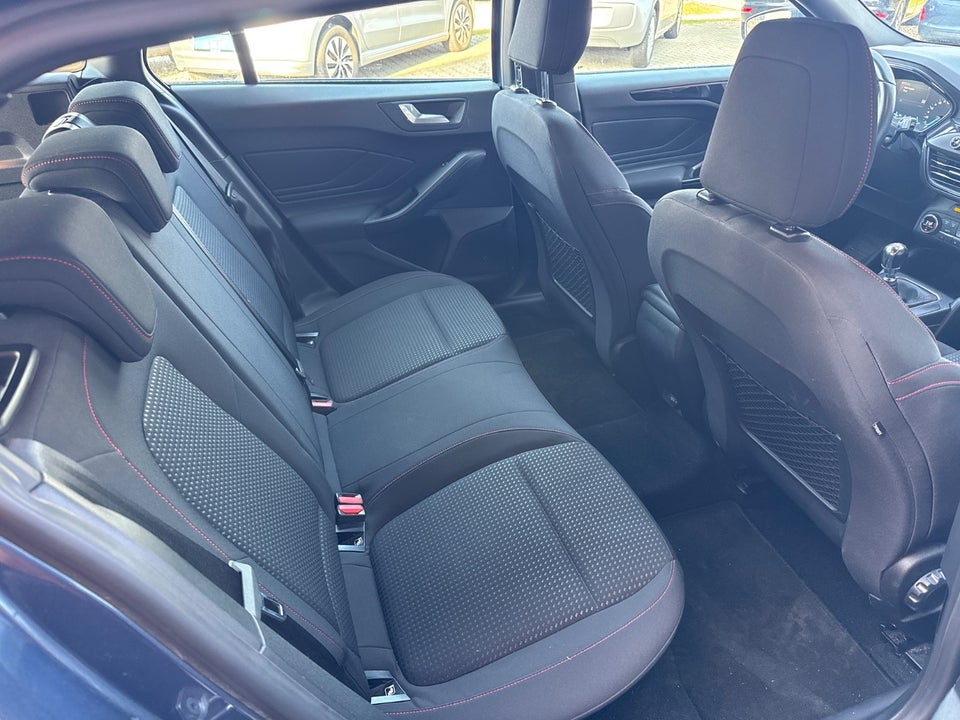 Ford Focus 1,0 EcoBoost ST-Line stc. 5d