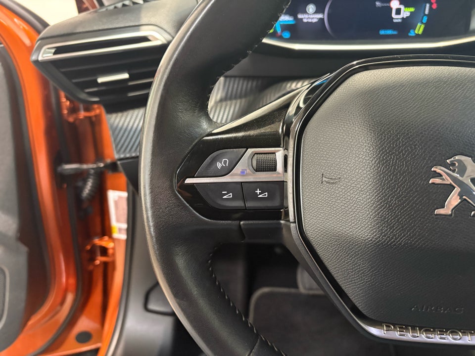 Peugeot e-2008 50 GT 5d