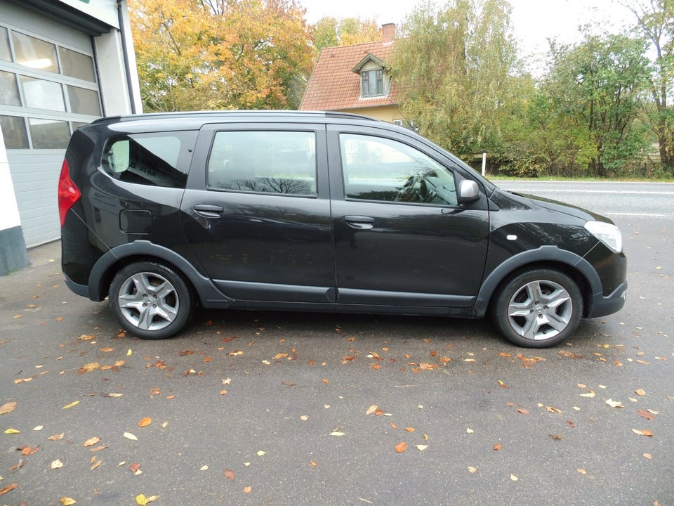 Dacia Lodgy Stepway 1,5 dCi 90 Laureate 5d