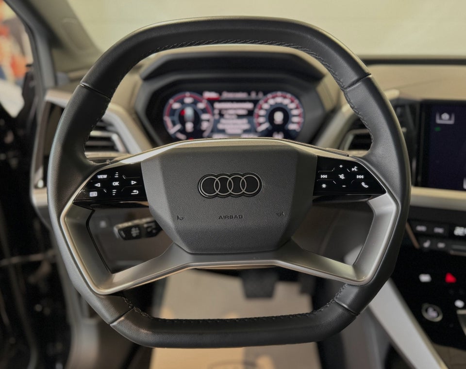 Audi Q4 e-tron 45 Advanced Sportback 5d