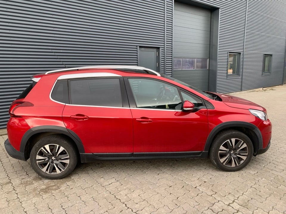 Peugeot 2008 1,6 BlueHDi 100 Allure Sky 5d