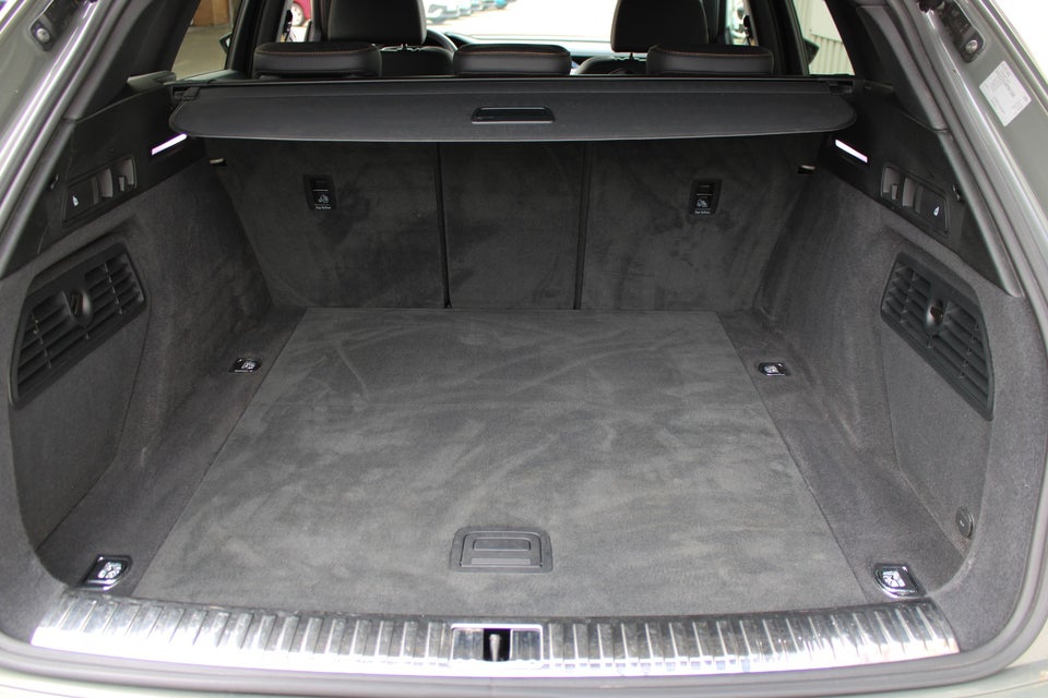 Audi e-tron 55 Black Edition S-line quattro 5d