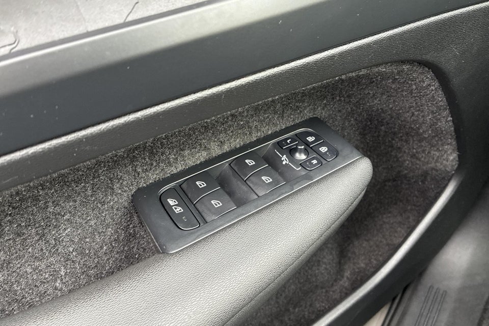 Volvo C40 ReCharge Extended Range Core 5d