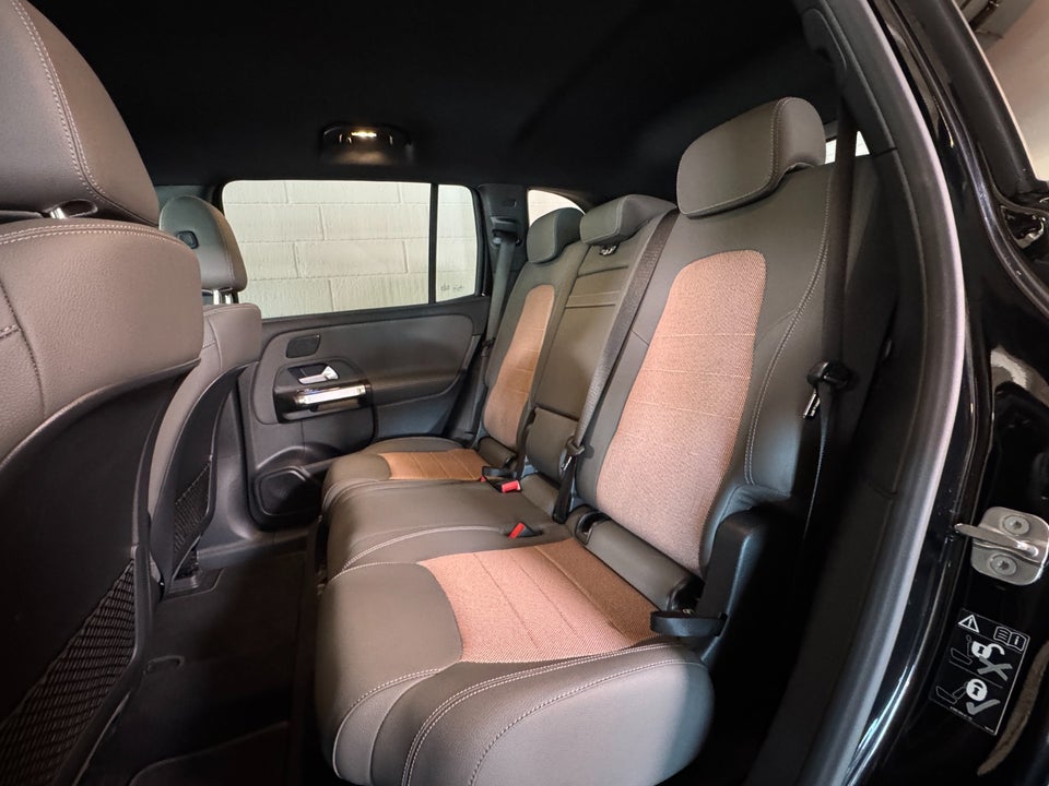 Mercedes EQB300 Electric Art 4Matic 5d