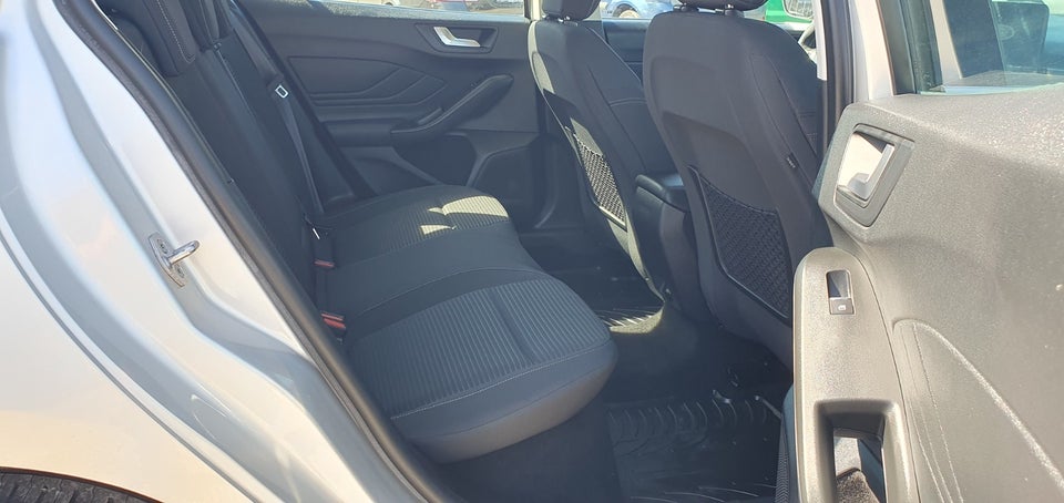 Ford Focus 1,0 EcoBoost Titanium stc. aut. 5d