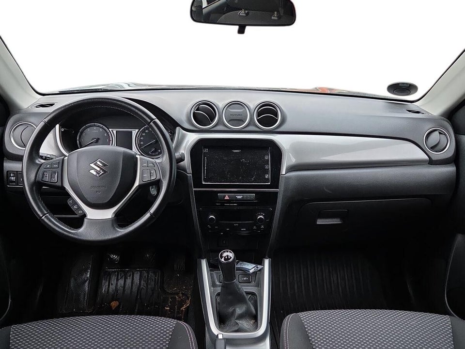 Suzuki Vitara 1,6 Active 5d
