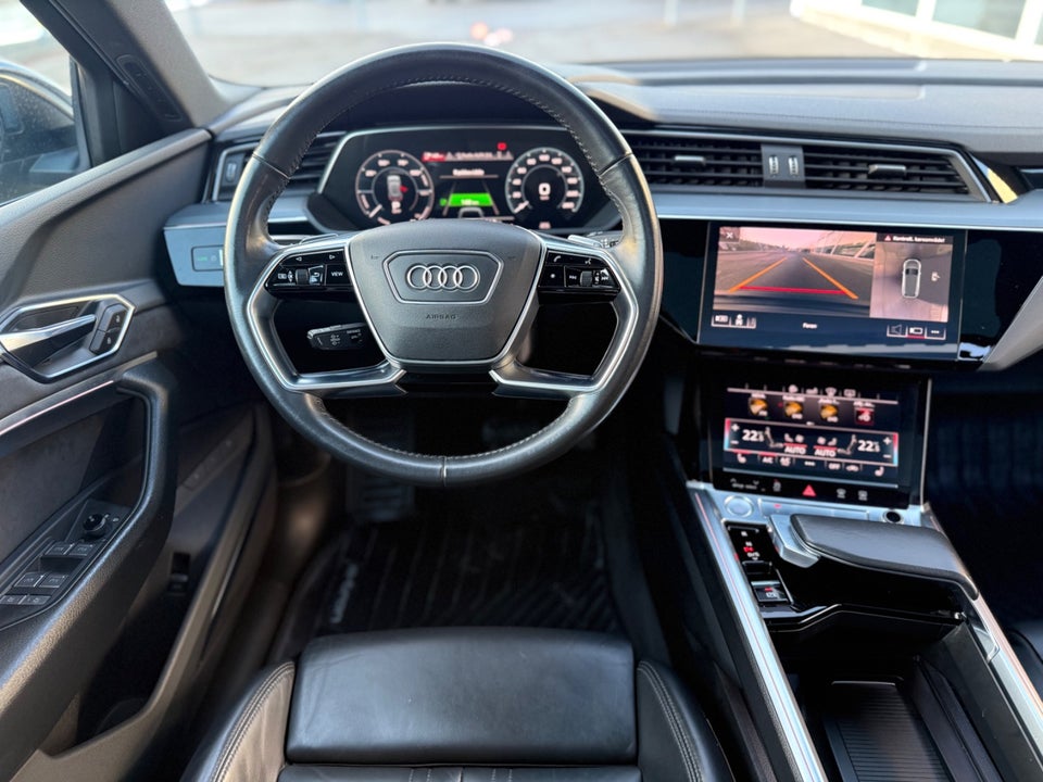 Audi e-tron 55 S-line quattro 5d