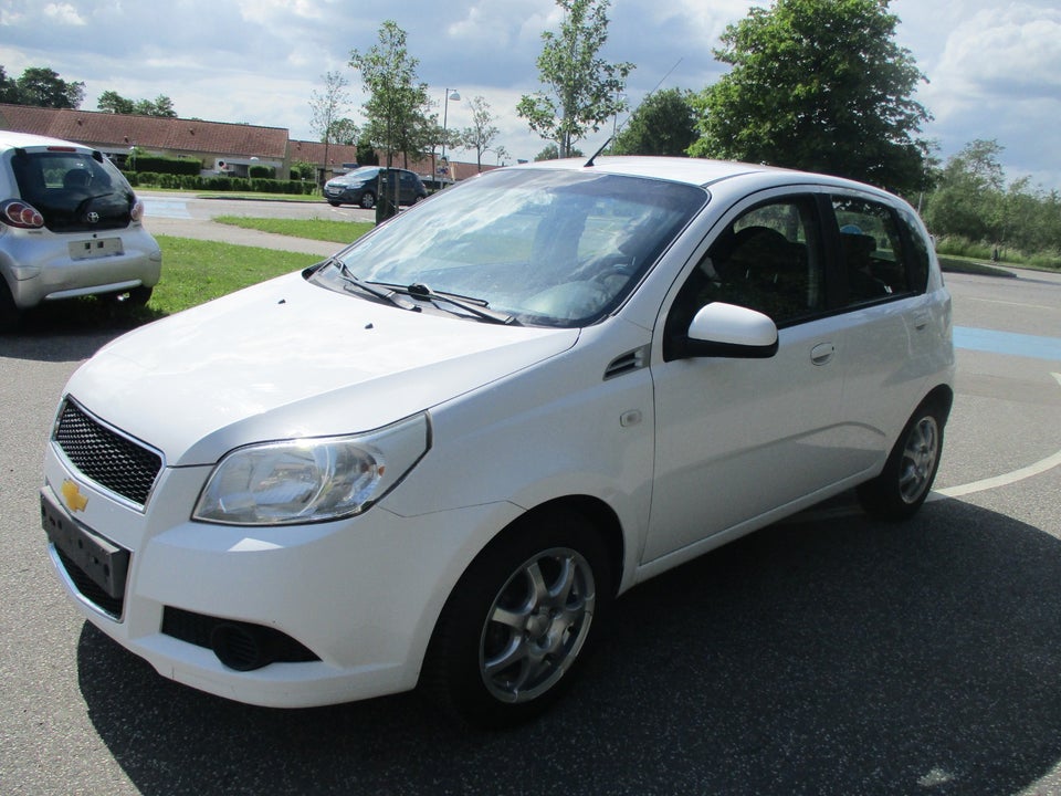 Chevrolet Aveo 1,2 LS 5d