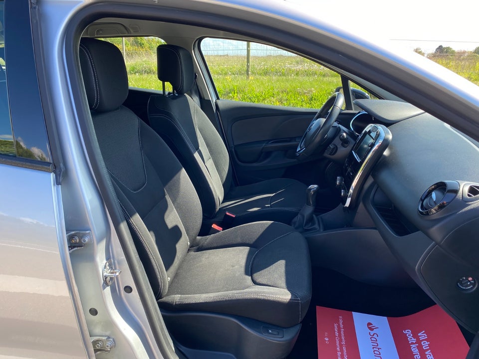 Renault Clio IV 0,9 TCe 90 Expression Sport Tourer 5d