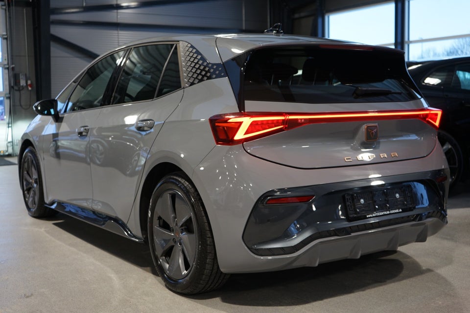 Cupra Born 58 High 5d