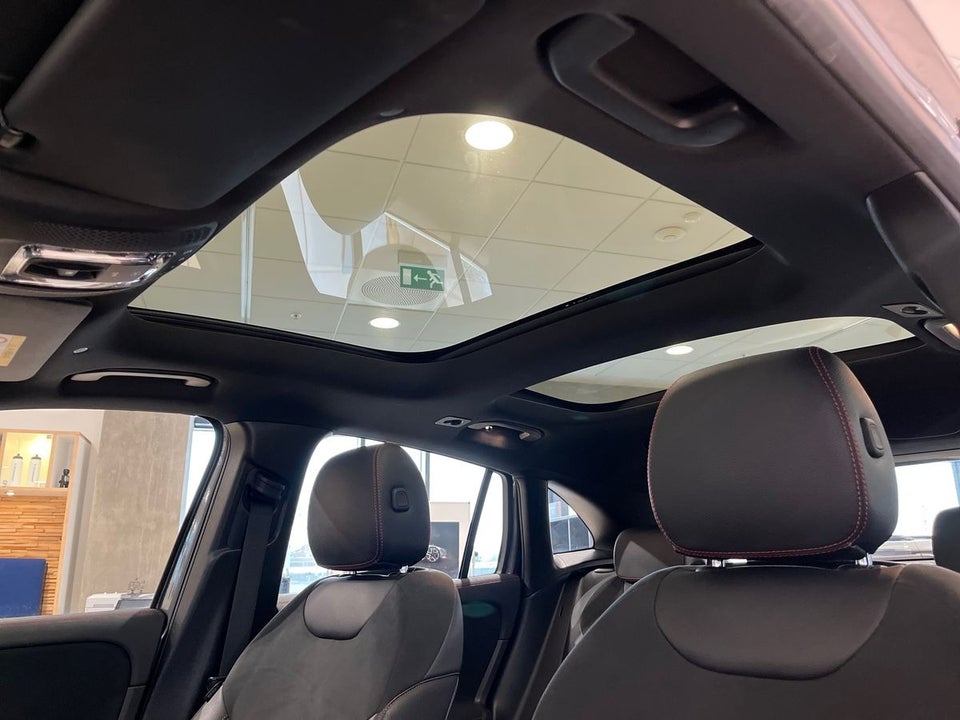 Mercedes EQA250 AMG Line 5d