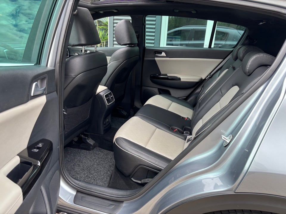 Kia Sportage 1,6 CRDi 136 GT-Line DCT 4WD 5d