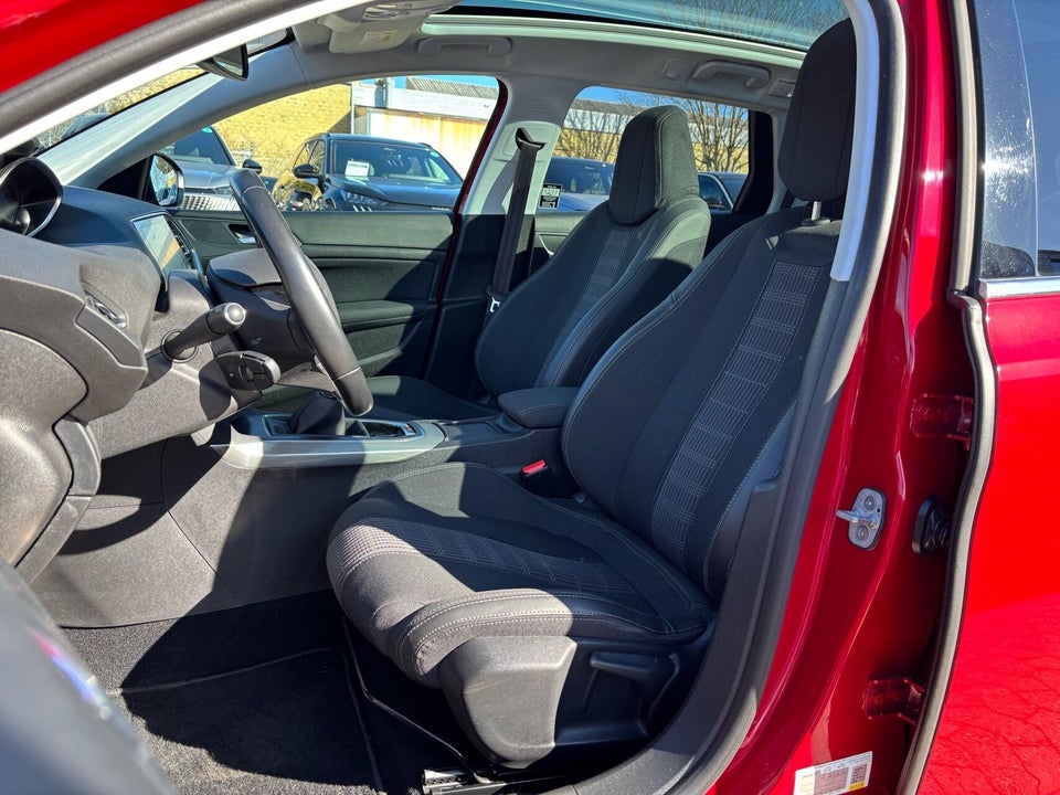 Peugeot 308 1,6 BlueHDi 120 Allure Sky SW EAT6 5d