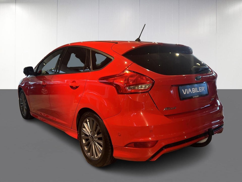 Ford Focus 1,0 SCTi 125 ST-Line+ 5d
