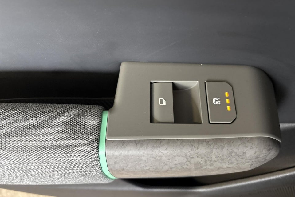 Kia EV4 81 Long Range Earth 5d