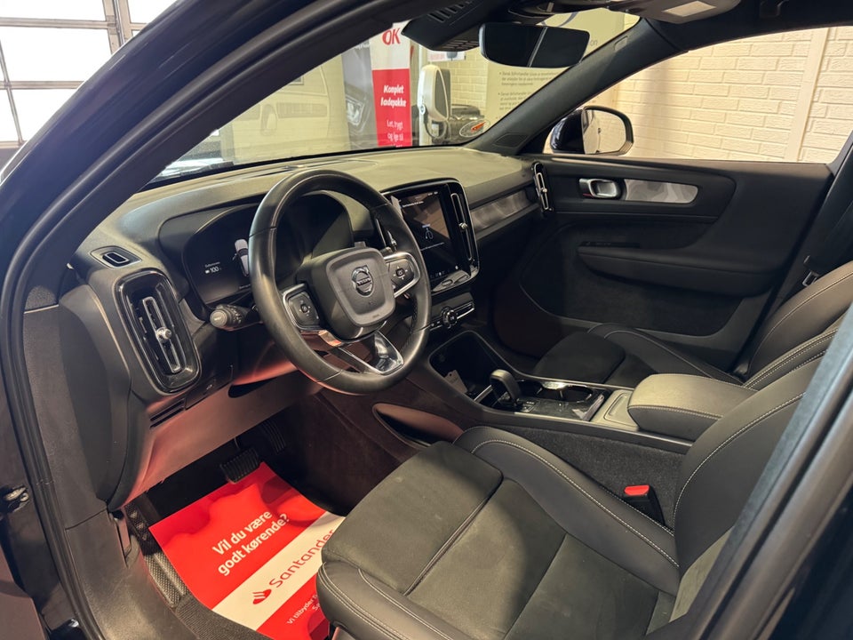 Volvo XC40 P6 ReCharge Core 5d