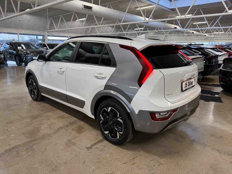 Kia Niro 64 EV Limited Edition 5d