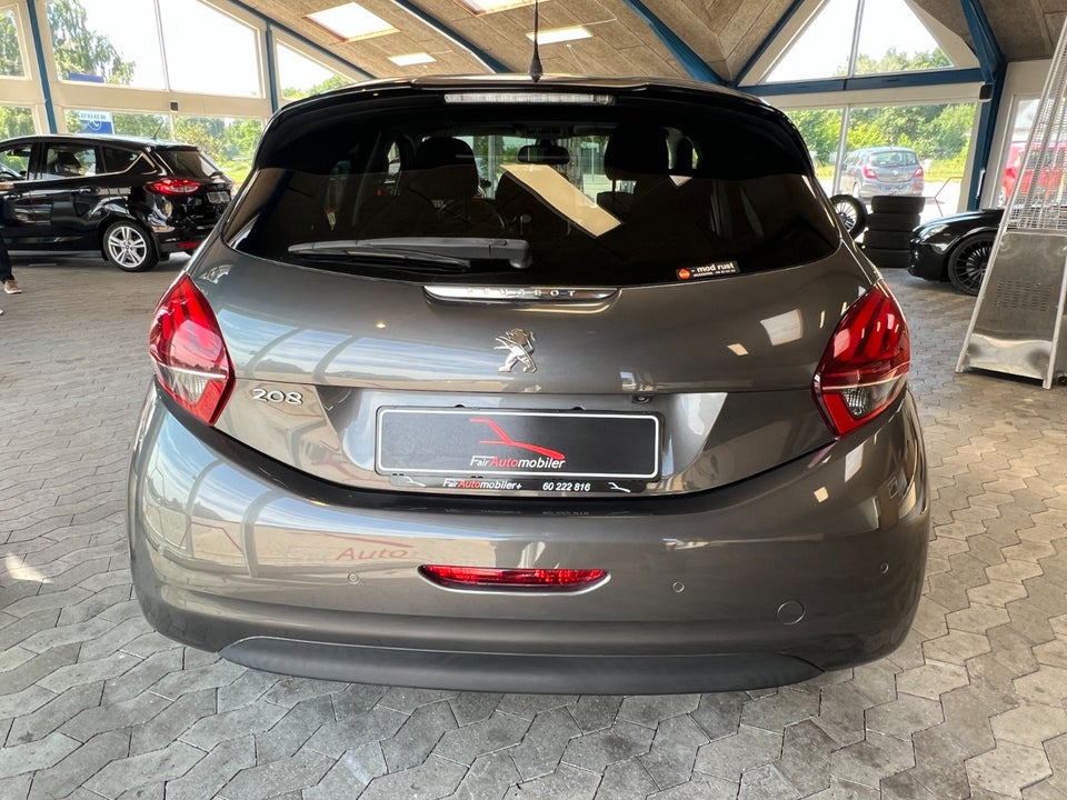 Peugeot 208 1,5 BlueHDi 100 Infinity Sky 5d