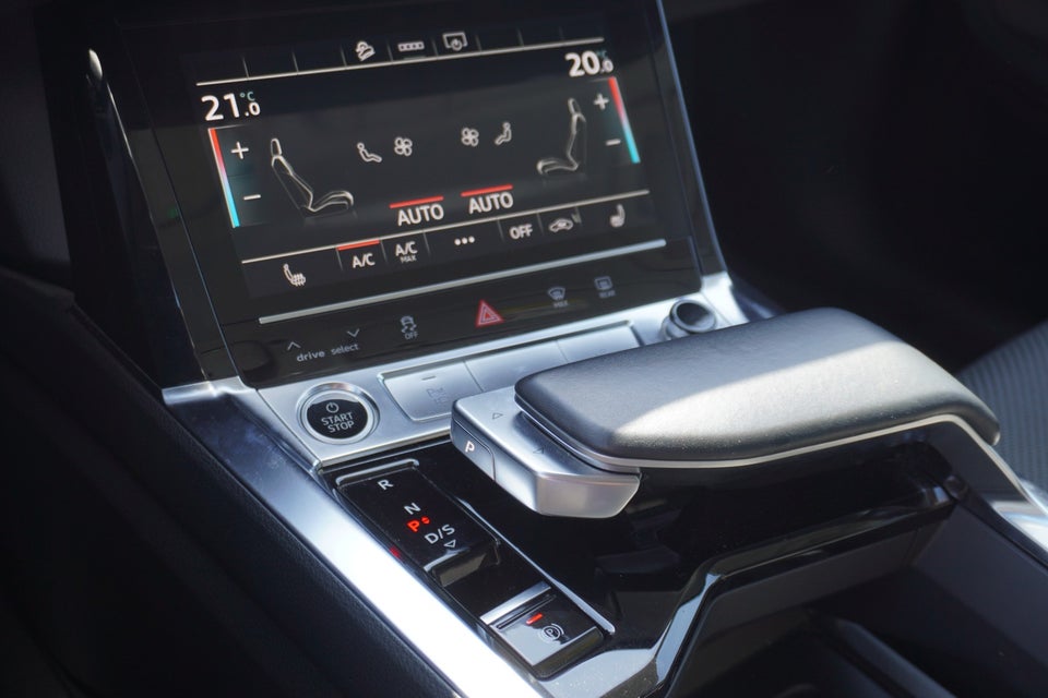 Audi e-tron 55 Prestige quattro 5d