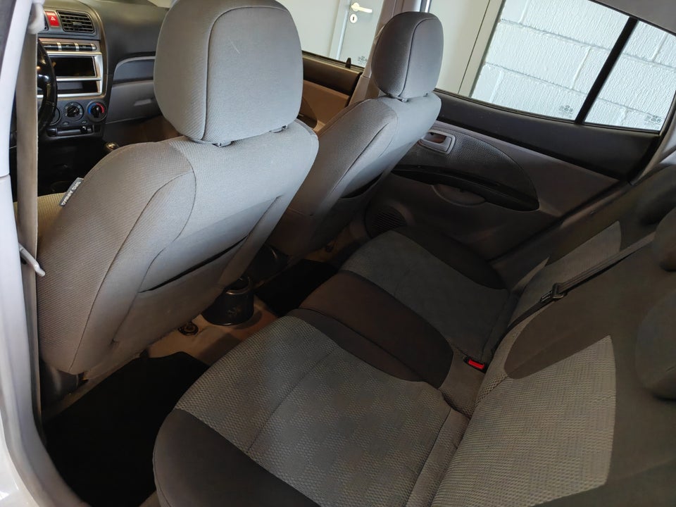 Kia Picanto 1,1 EX 5d