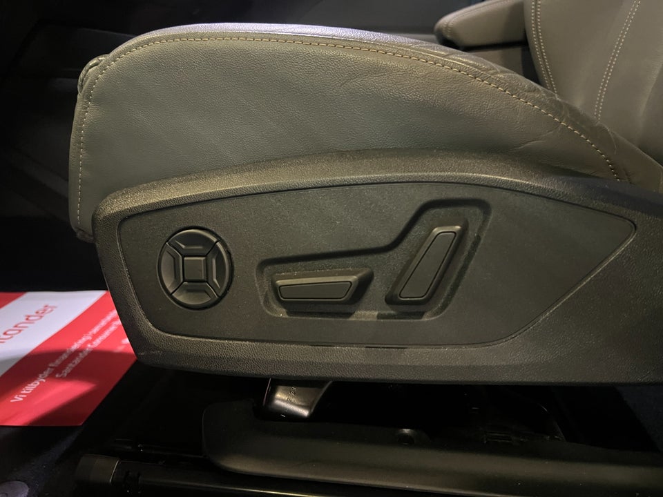 Audi Q4 e-tron 40 edition one S-line 5d