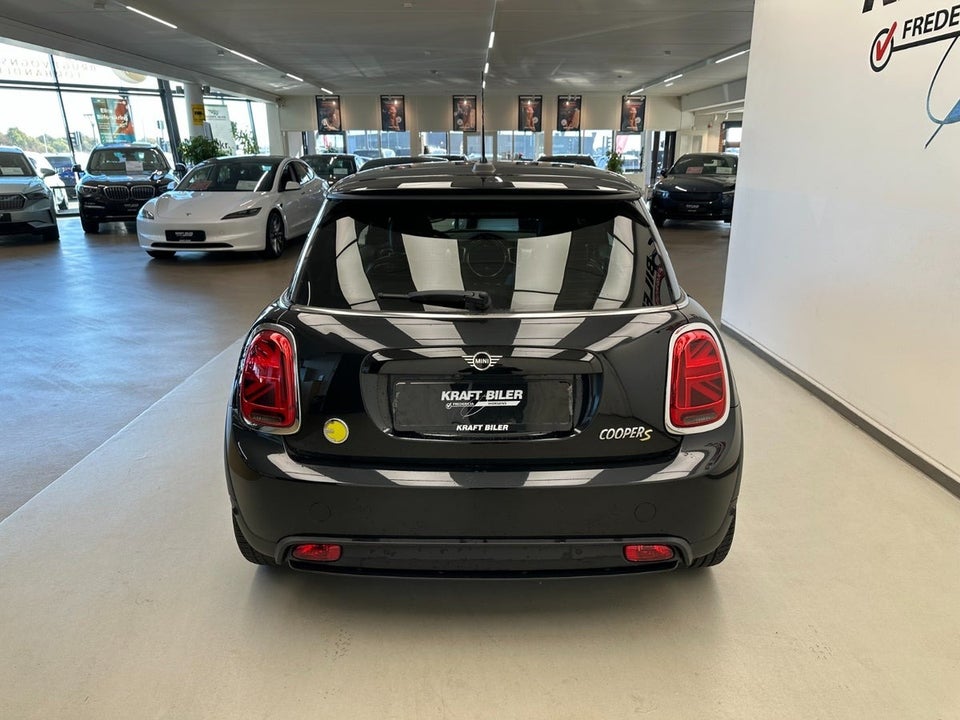 MINI Cooper SE Yours Trim 3d