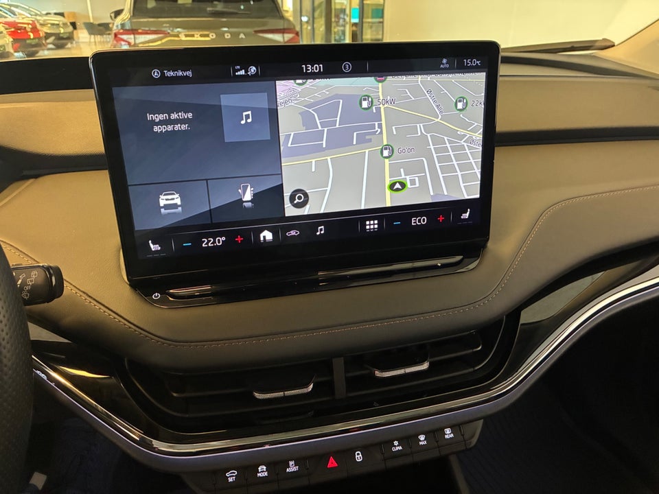 Skoda Enyaq 80 iV Design Selection Suite 5d