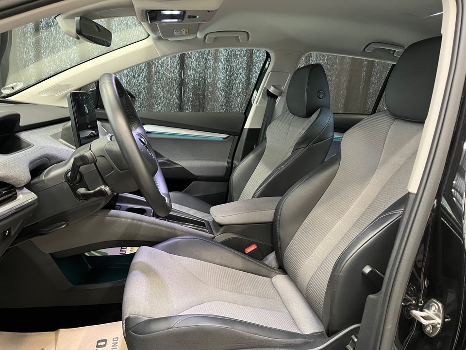Skoda Enyaq 50 iV 5d