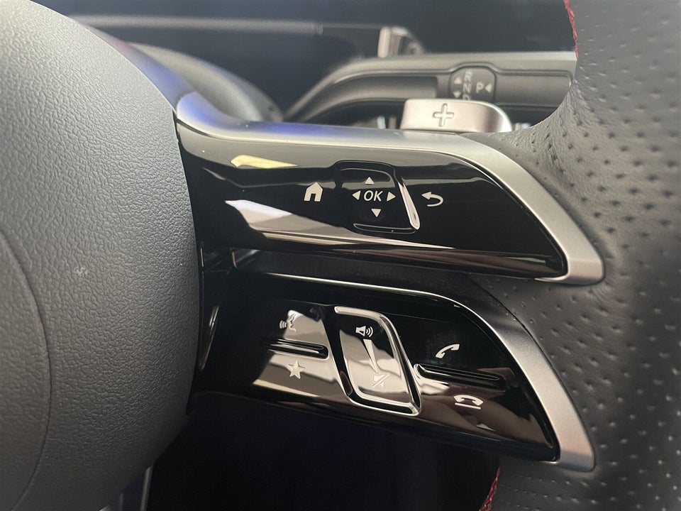 Mercedes EQA350 AMG Edition 4Matic 5d