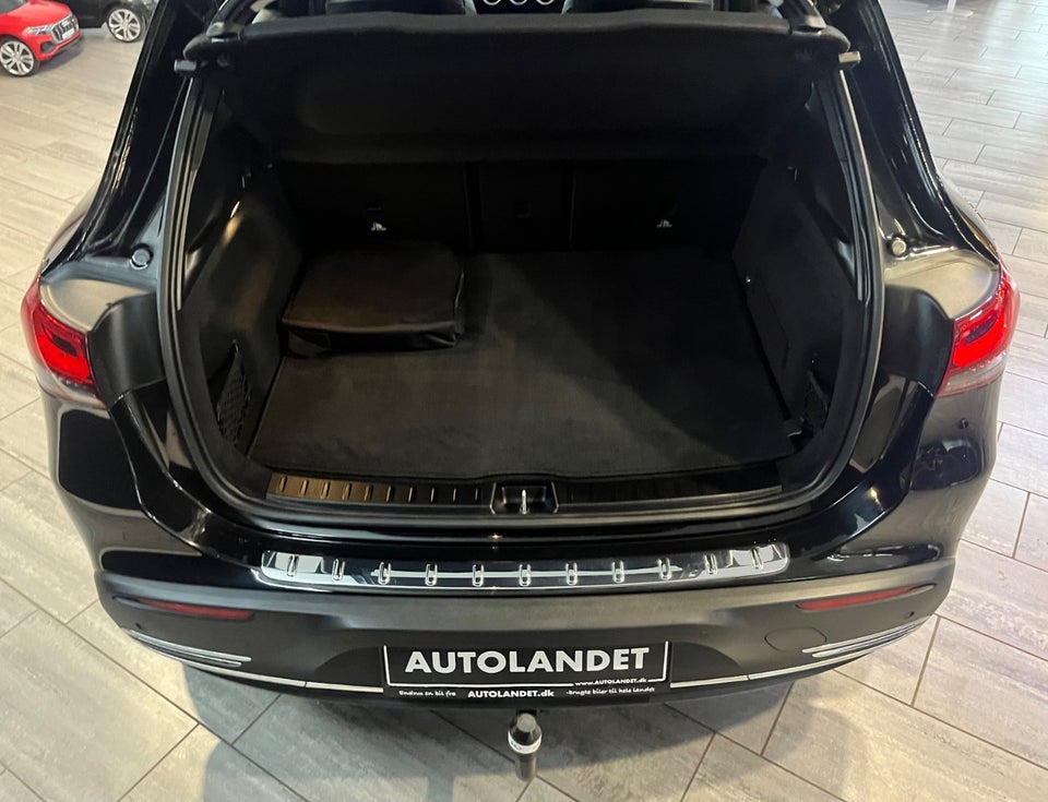 Mercedes EQA250 5d