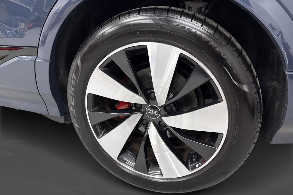 Audi Q6 e-tron Progress plus performance 5d