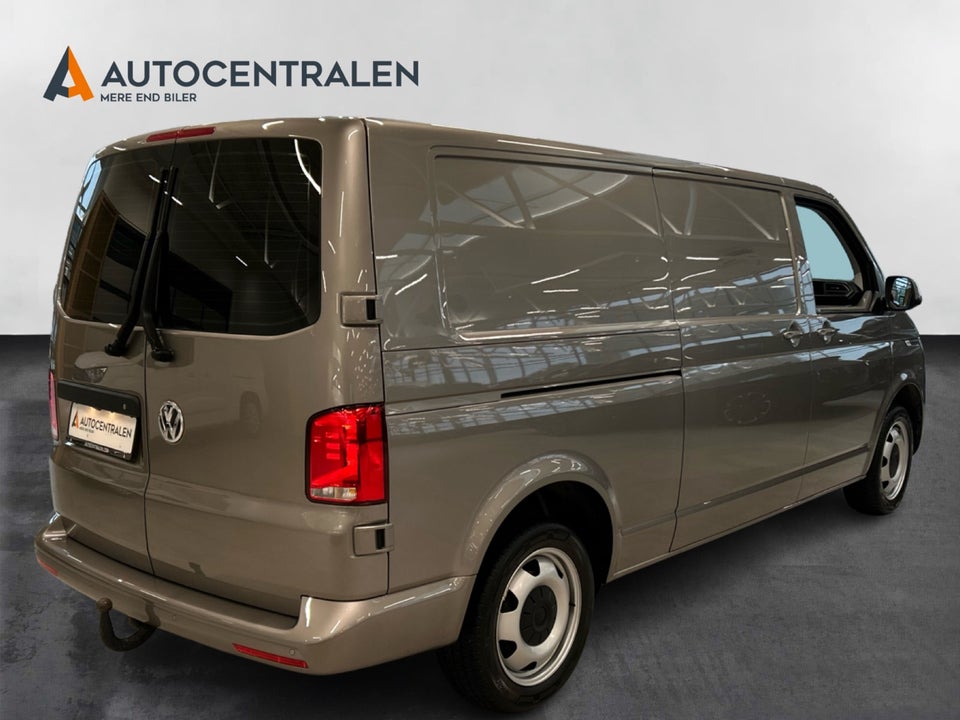 VW Transporter 2,0 TDi 204 Kassevogn DSG lang